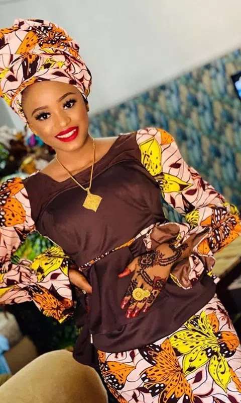 Hausa Skirt and Blouse Styles 스크린샷 3