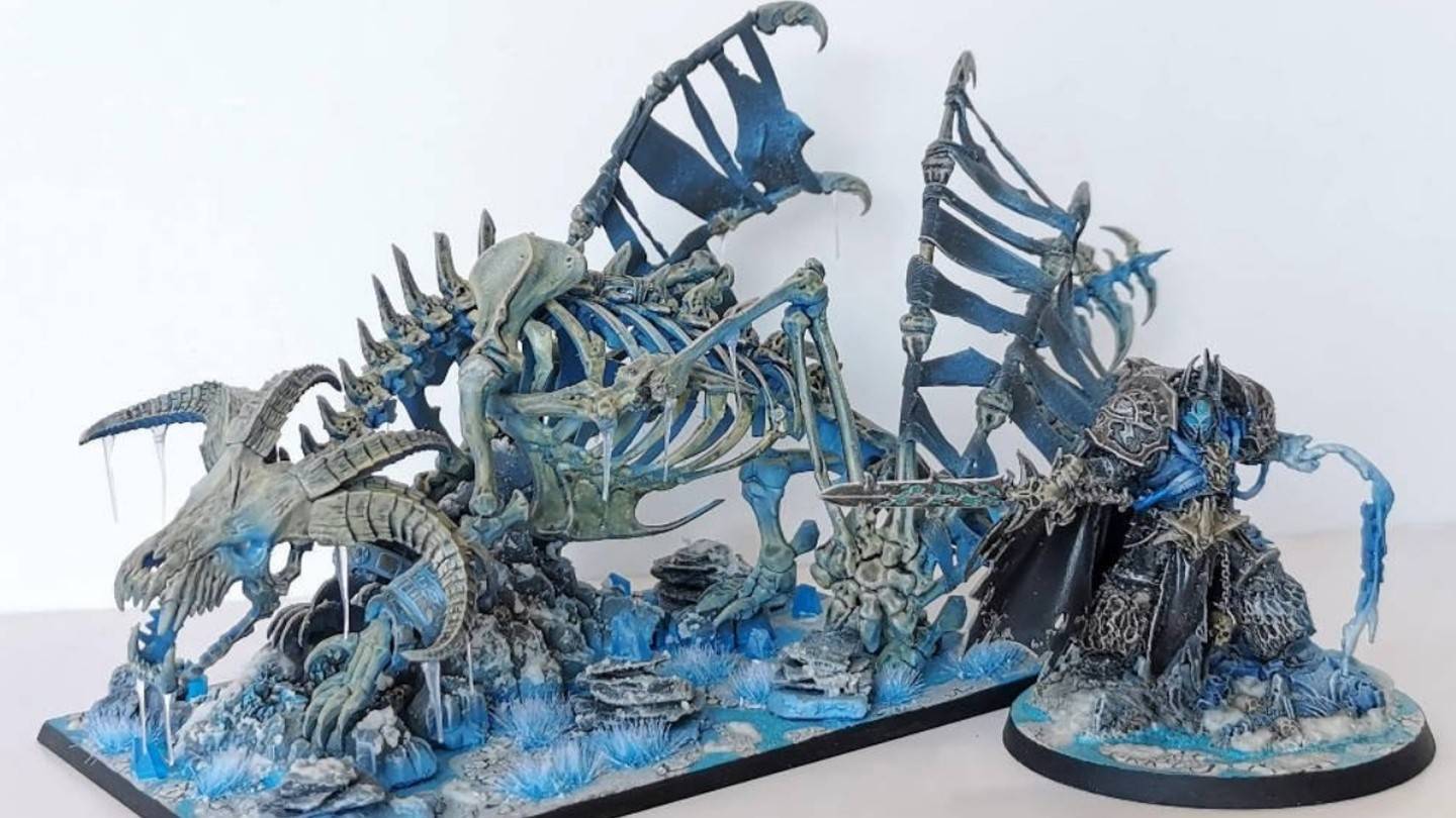 Warhammer ကိန်းဂဏန်းများသည် Reddit User မှ Warcraft ဇာတ်ကောင်များအဖြစ်အသွင်ပြောင်းသည်