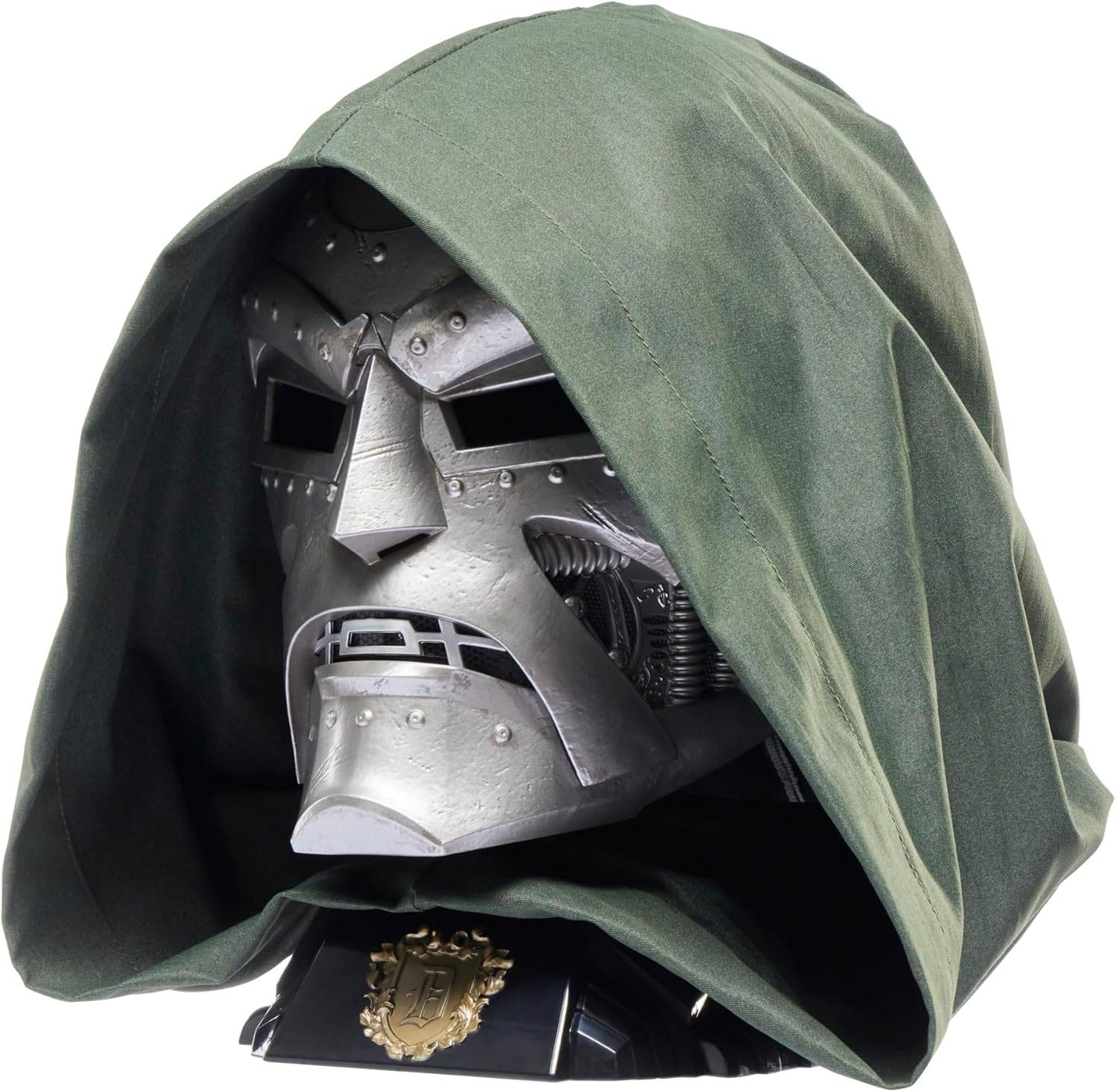 Preorders hidup untuk siri Marvel Legends yang luar biasa Doktor Doom Helmet